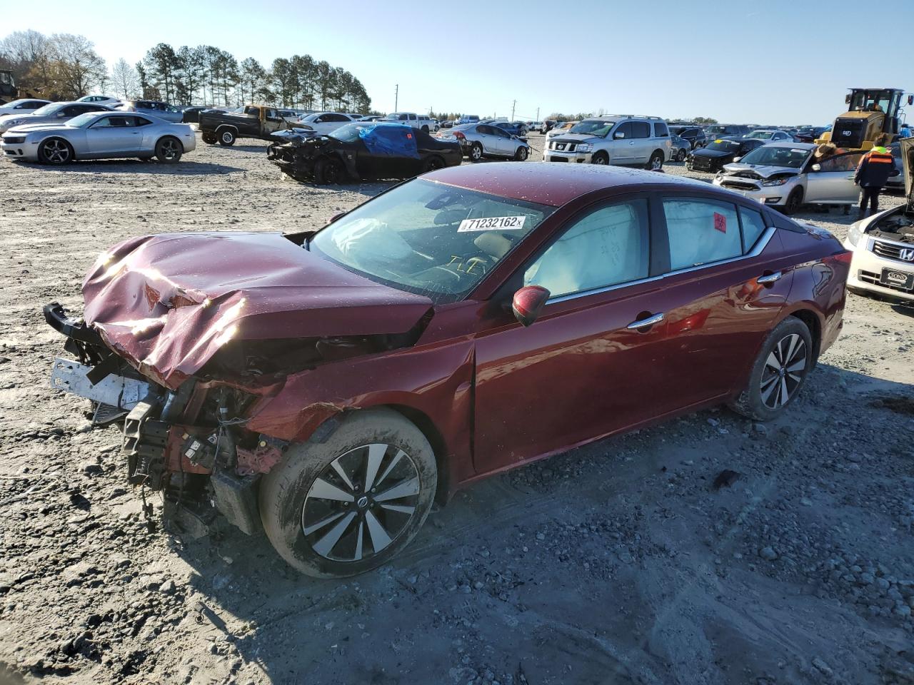 Nissan Altima sv (2022)