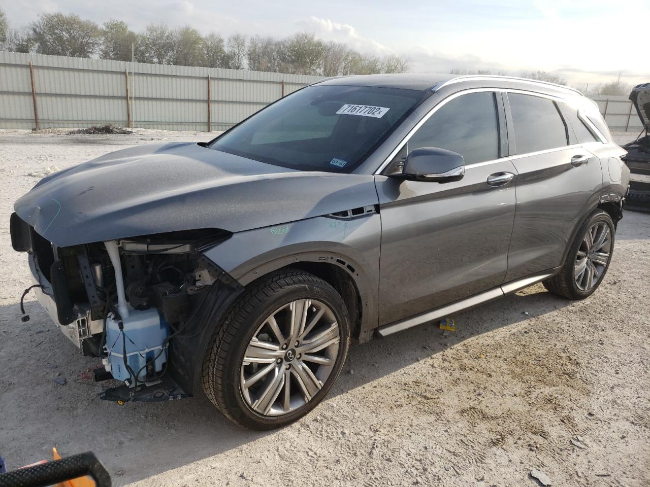 Infiniti Qx50 essen (2021)