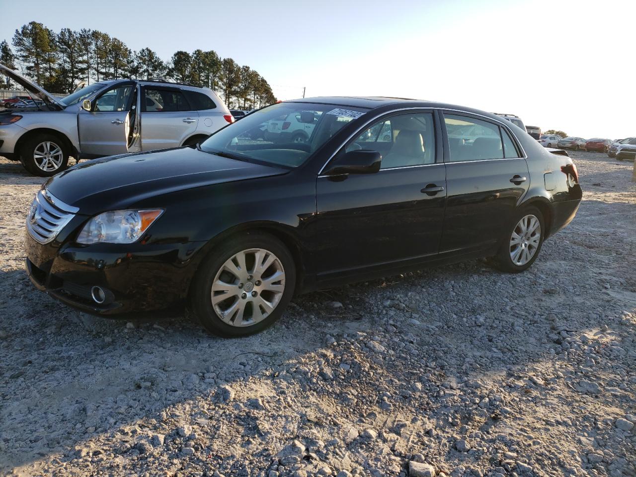 Toyota Avalon xl (2010)