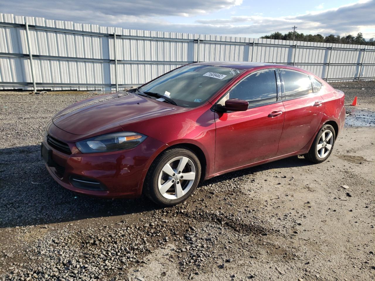 Dodge Dart sxt (2015)