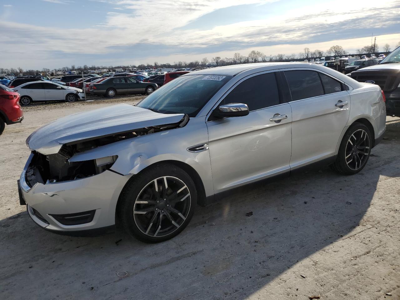 Ford Taurus lim (2017)