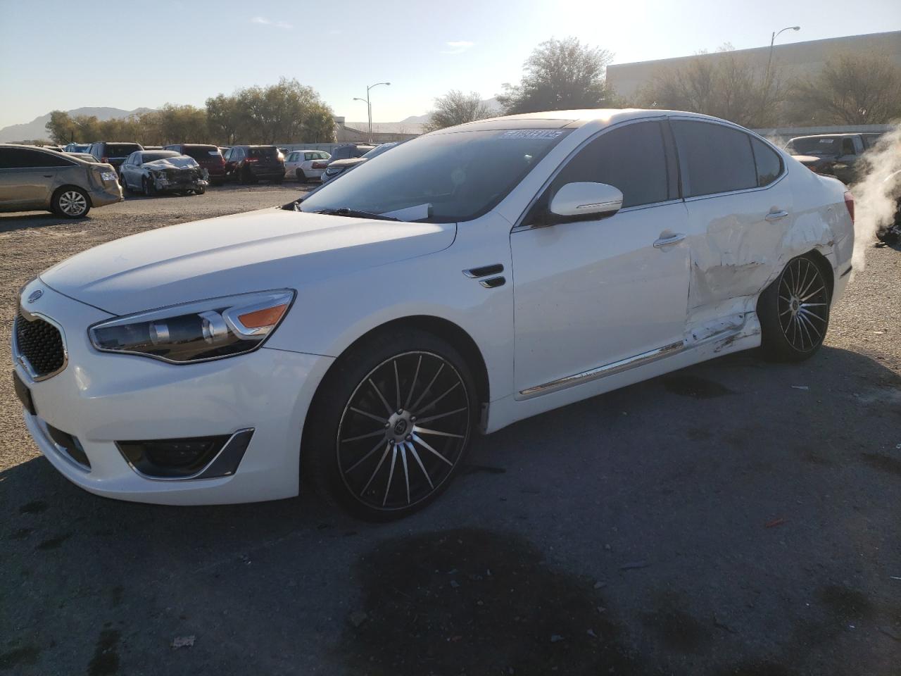 Kia Cadenza lu (2016)