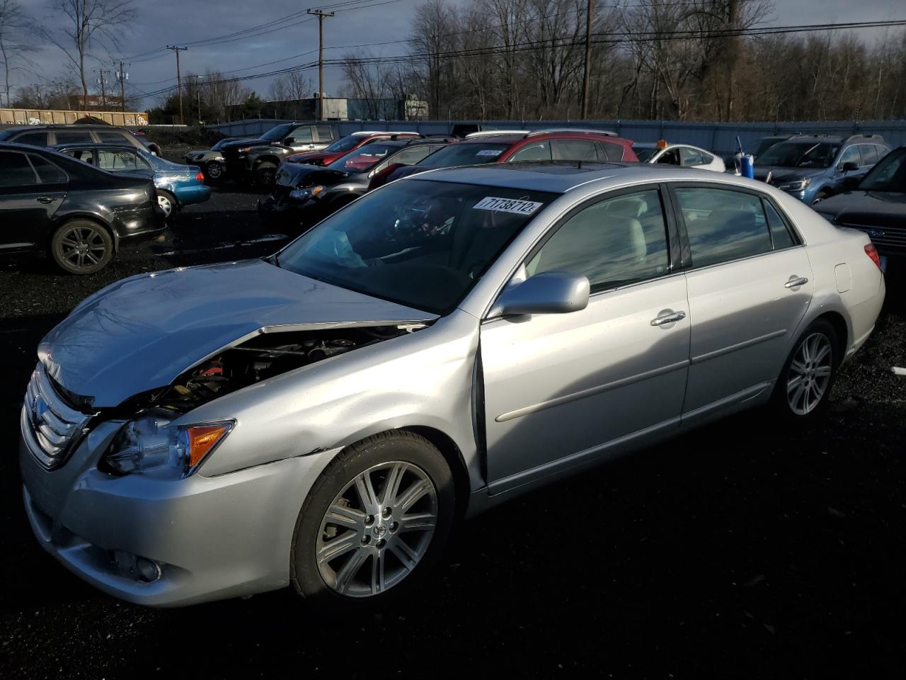 Toyota Avalon xl (2010)