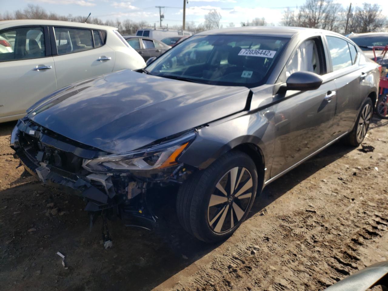 Nissan Altima sv (2021)