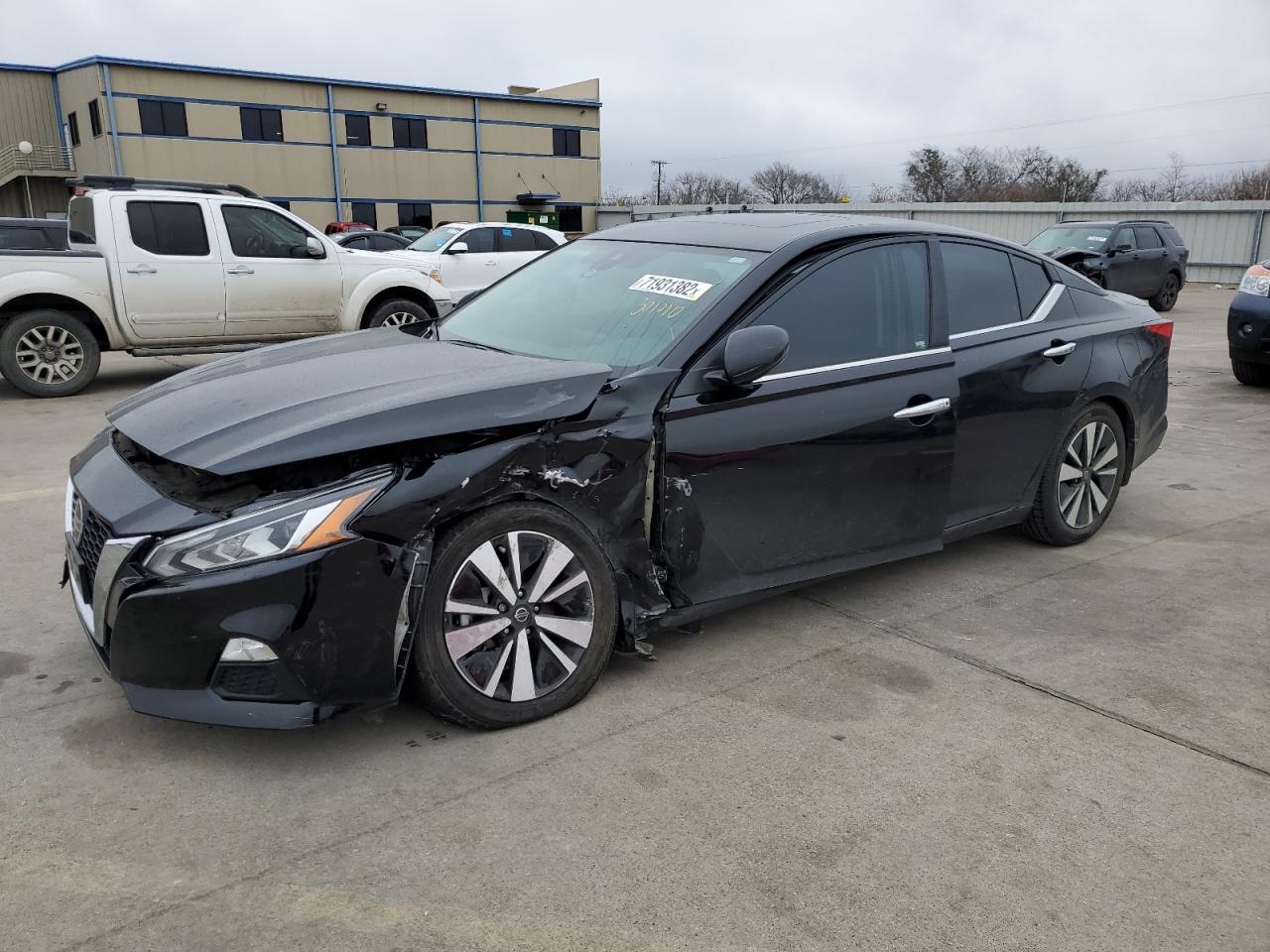 Nissan Altima sv (2022)