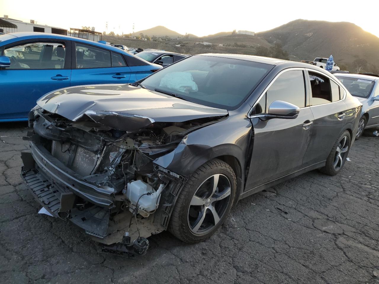 Subaru Legacy tou (2021)