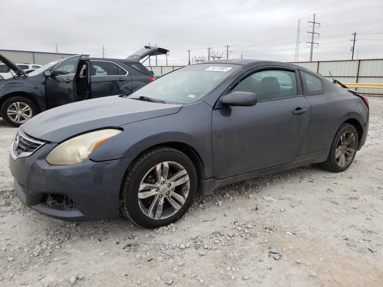 Nissan Altima s (2010)