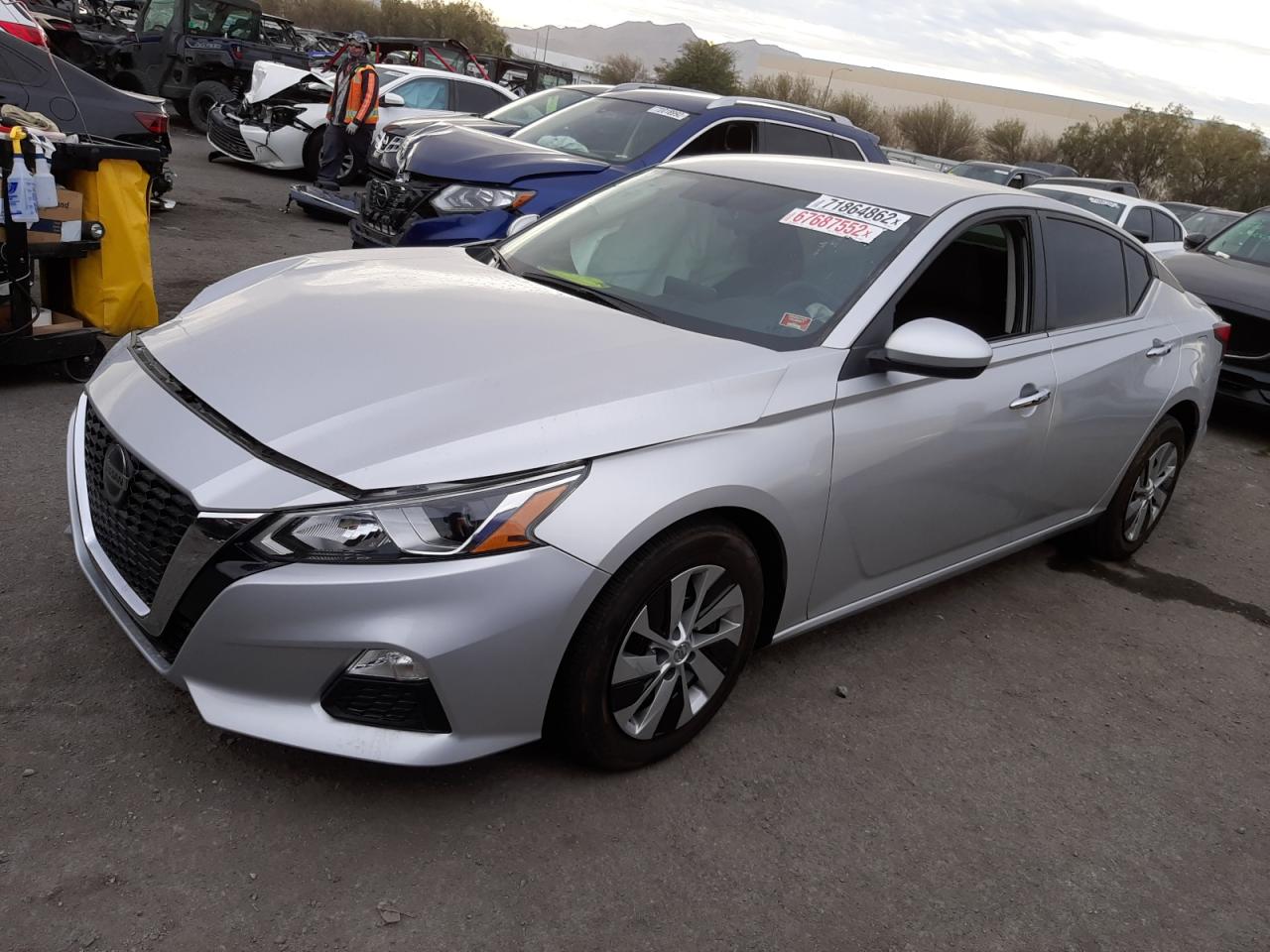 Nissan Altima s (2020)
