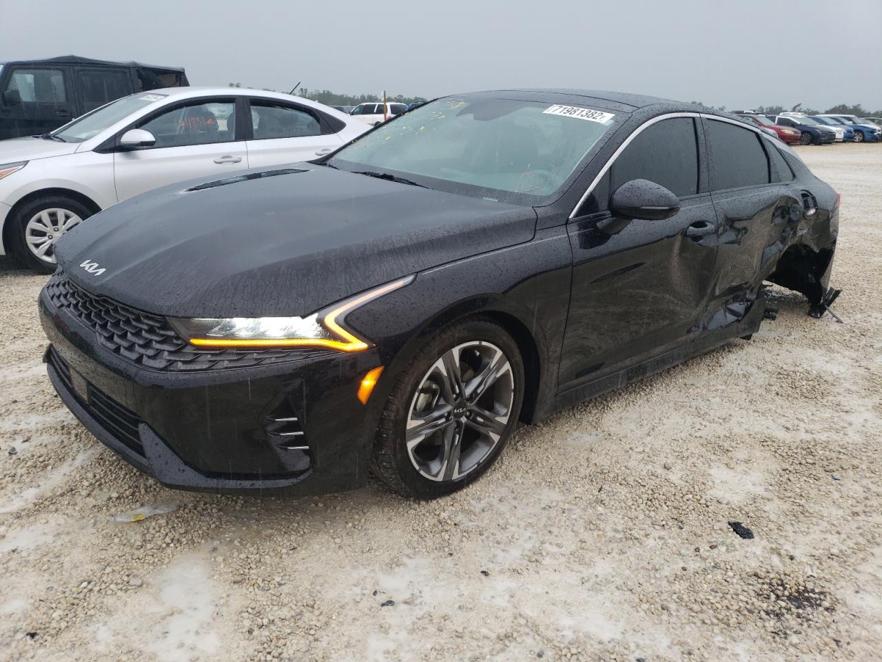 Kia K5 ex (2022)