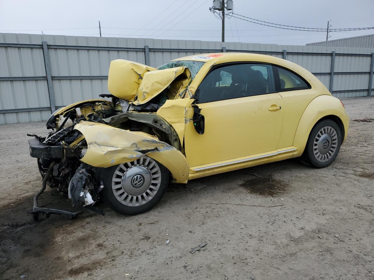 Volkswagen Beetle (2013)