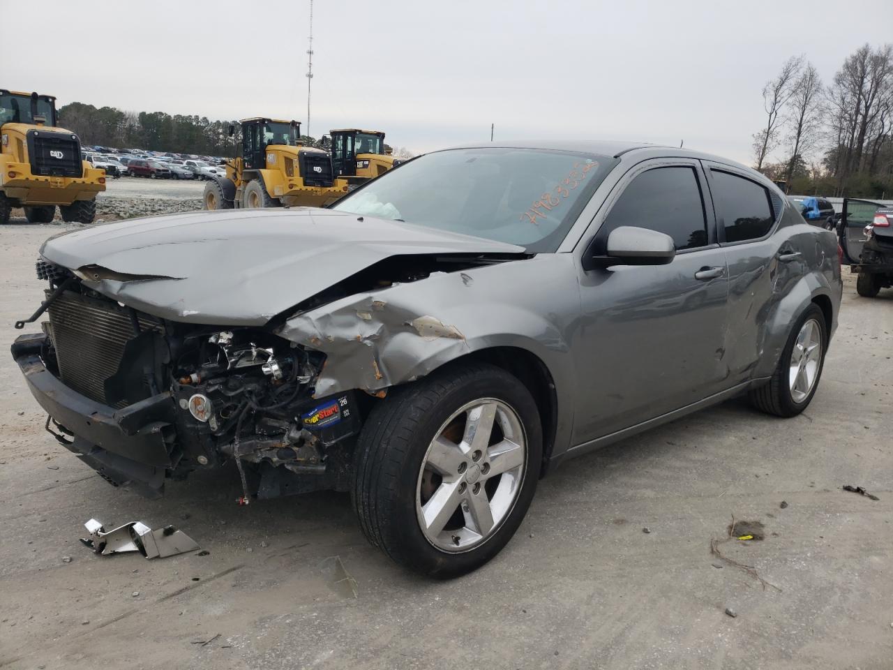 Dodge Avenger sx (2013)