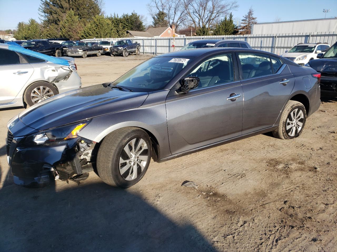 Nissan Altima s (2022)