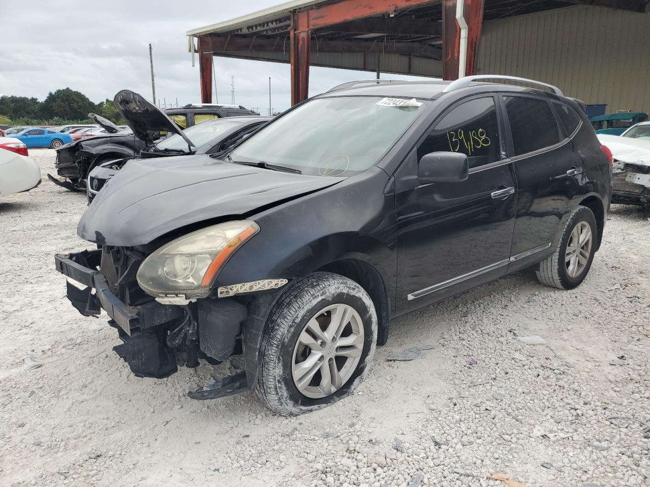 Nissan Rogue sele (2015)