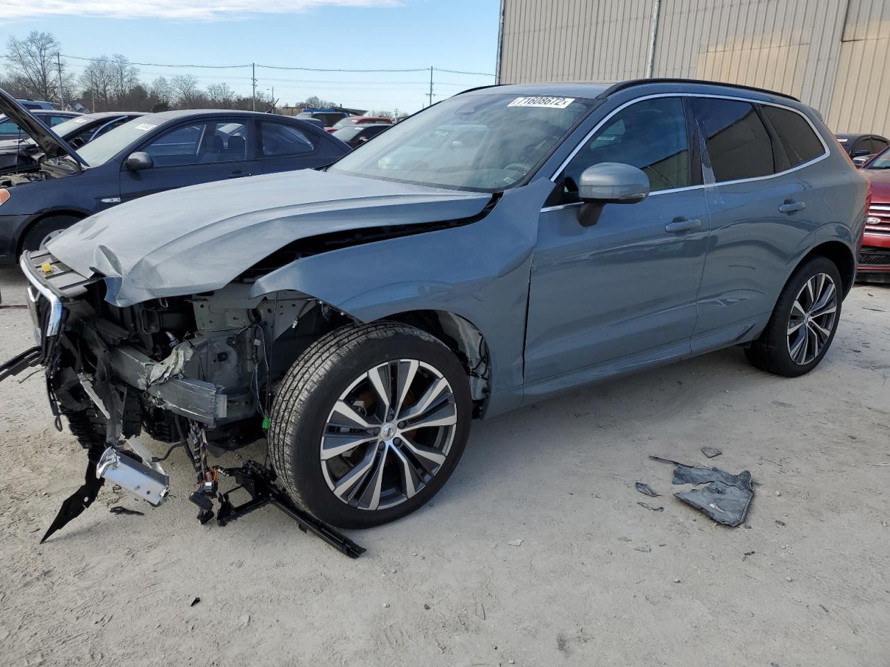 Volvo Xc60 b5 mo (2022)