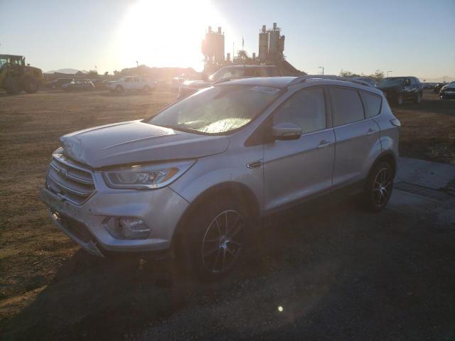 Ford Escape tit (2017)