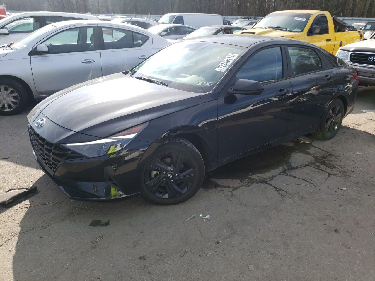 Hyundai Elantra bl (2022)
