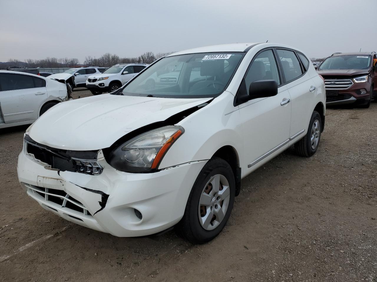 Nissan Rogue sele (2015)