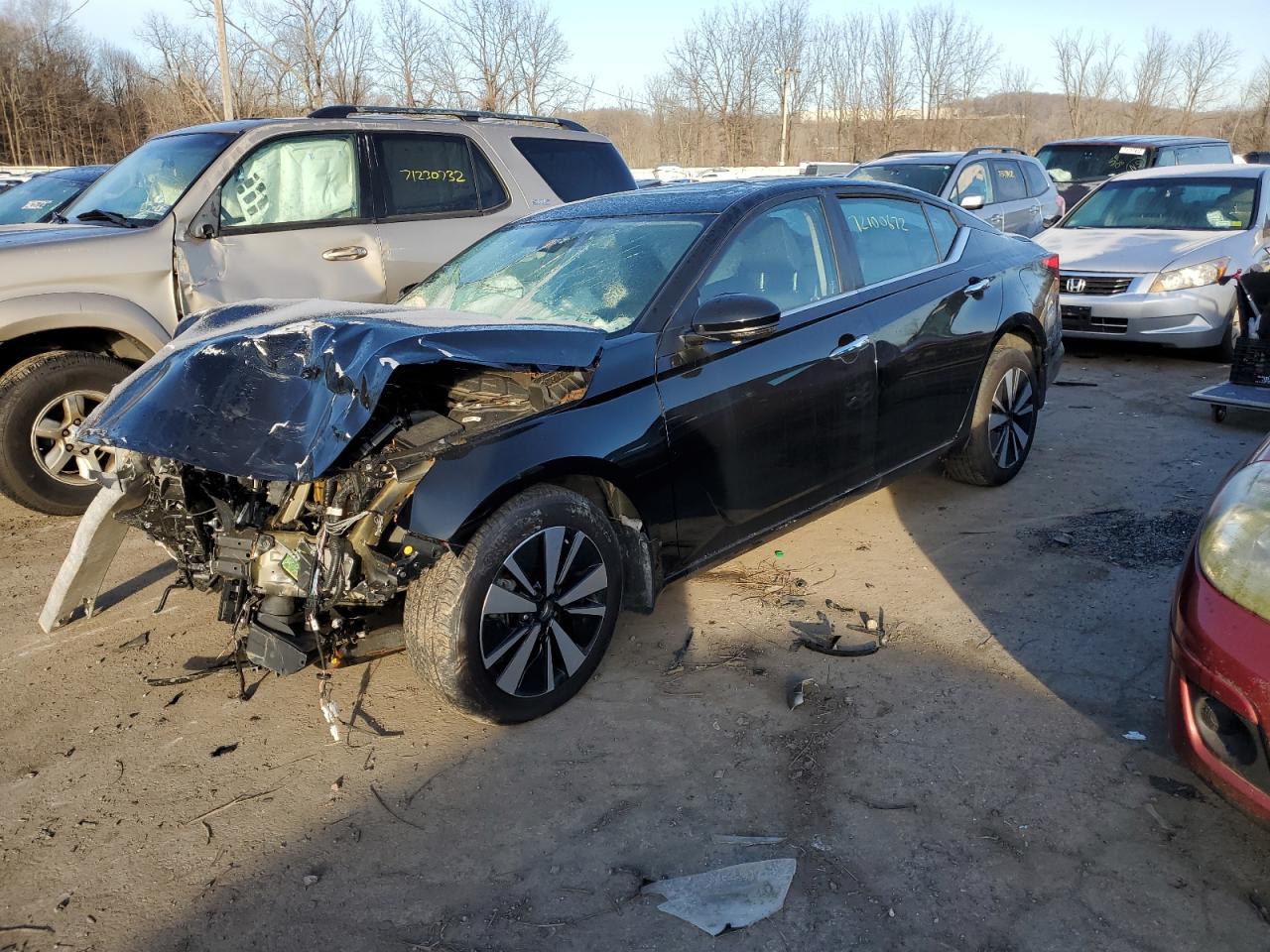 Nissan Altima sv (2021)