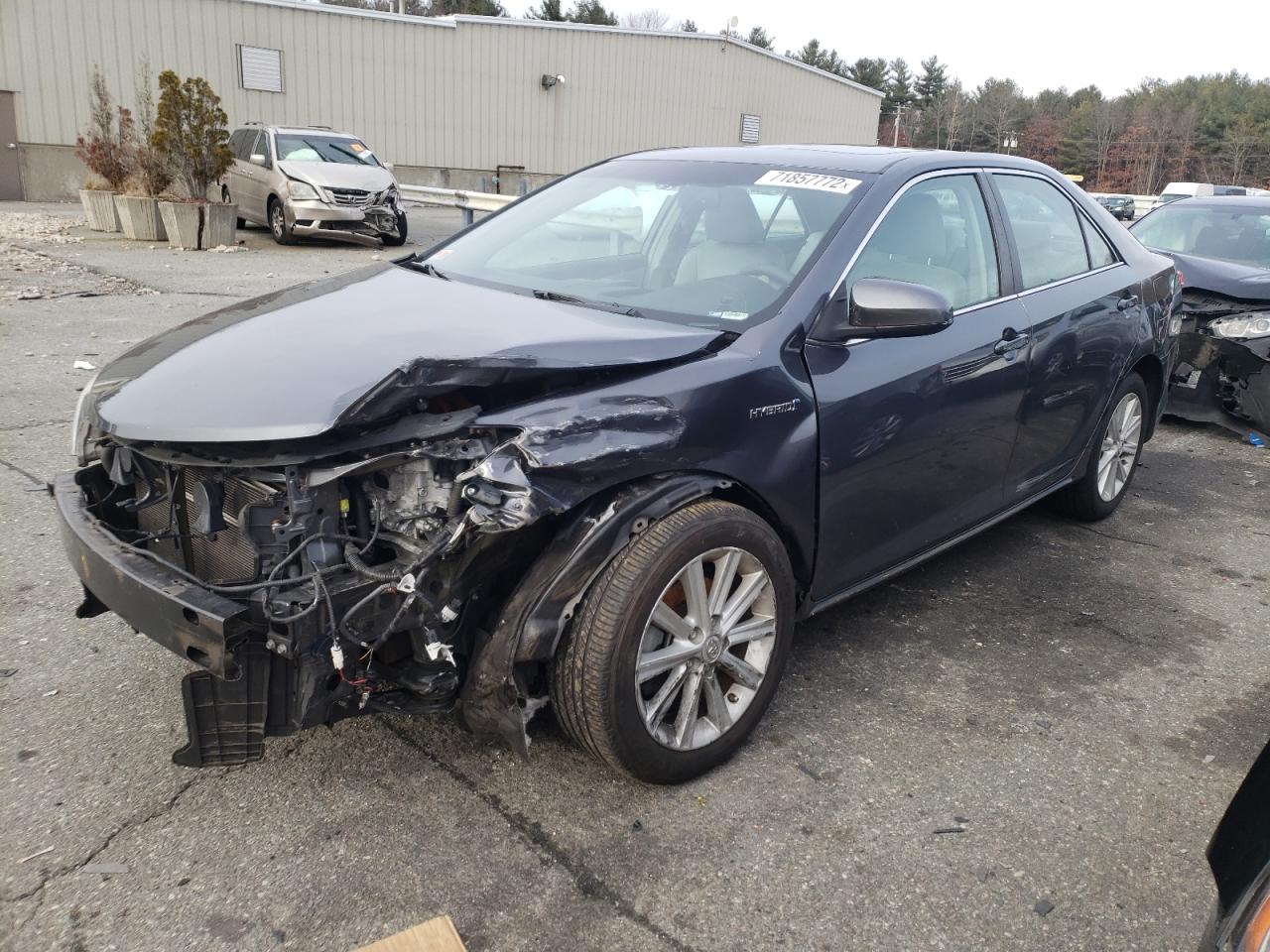 Toyota Camry hybr (2012)