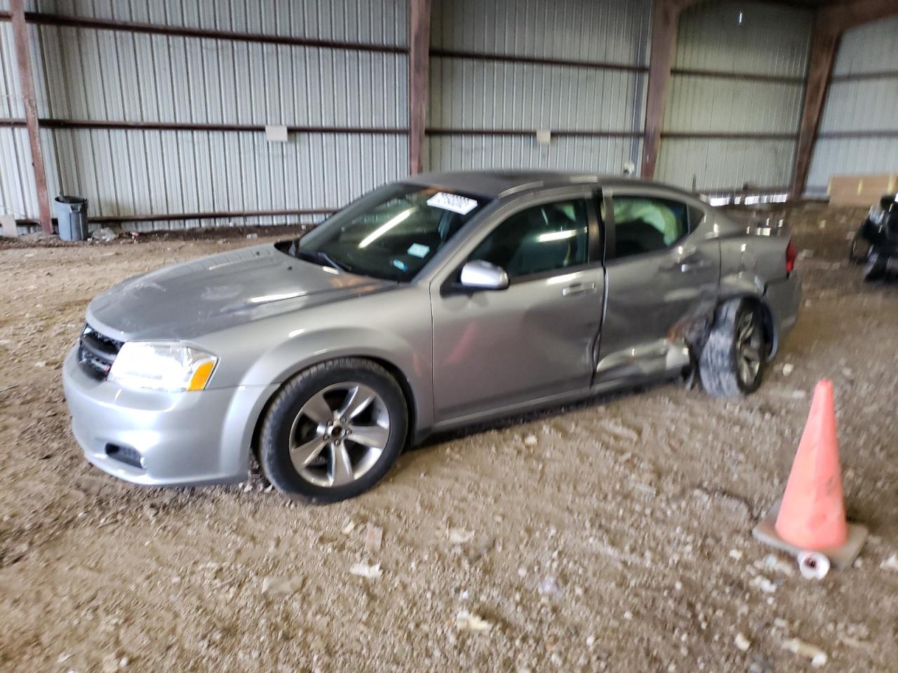 Dodge Avenger sx (2013)
