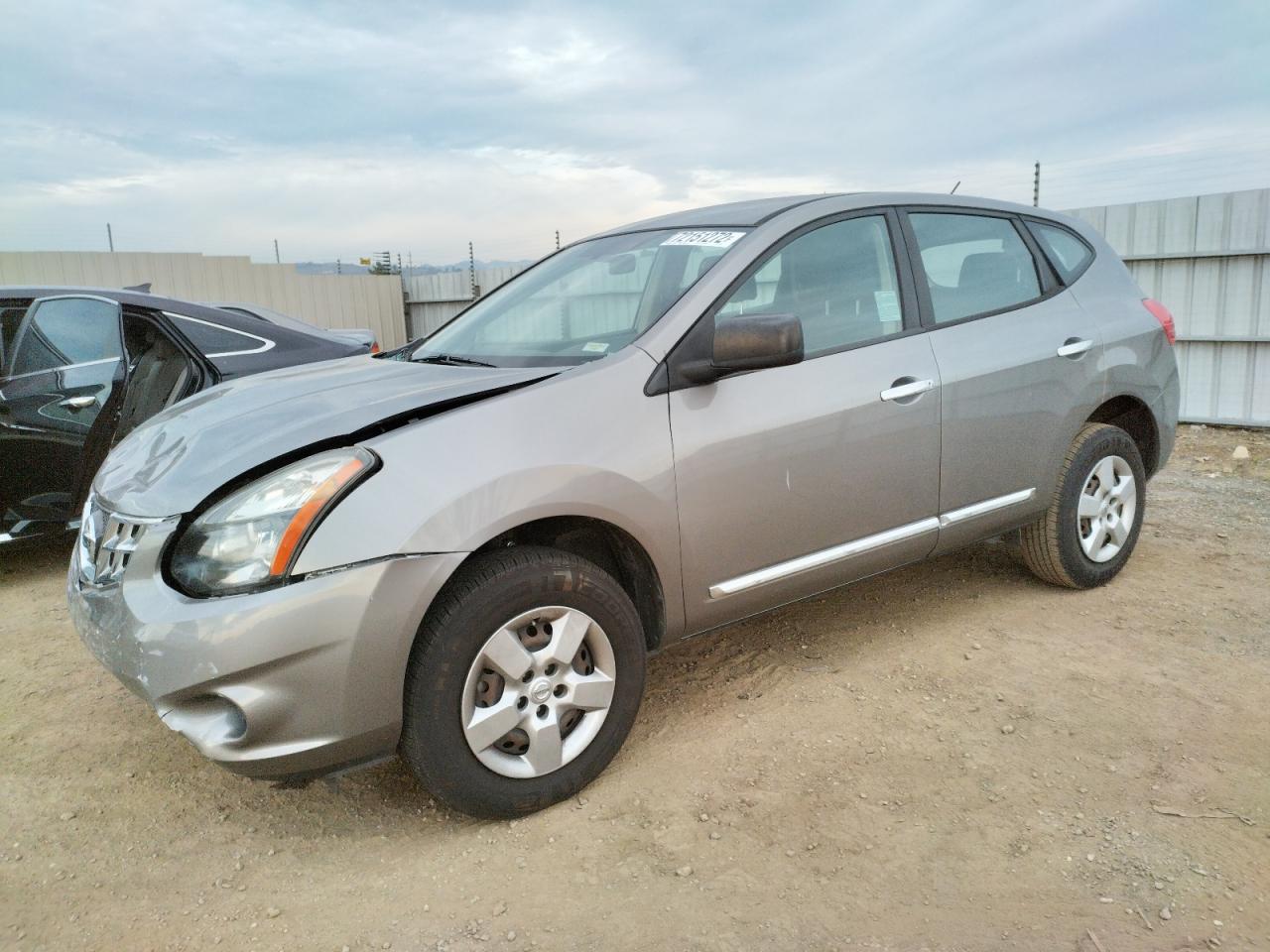 Nissan Rogue sele (2015)