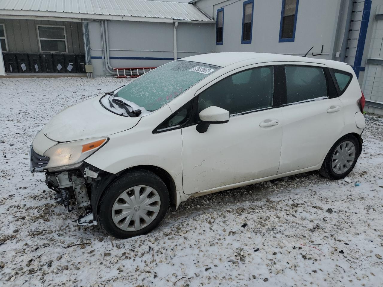 Nissan Versa note (2015)