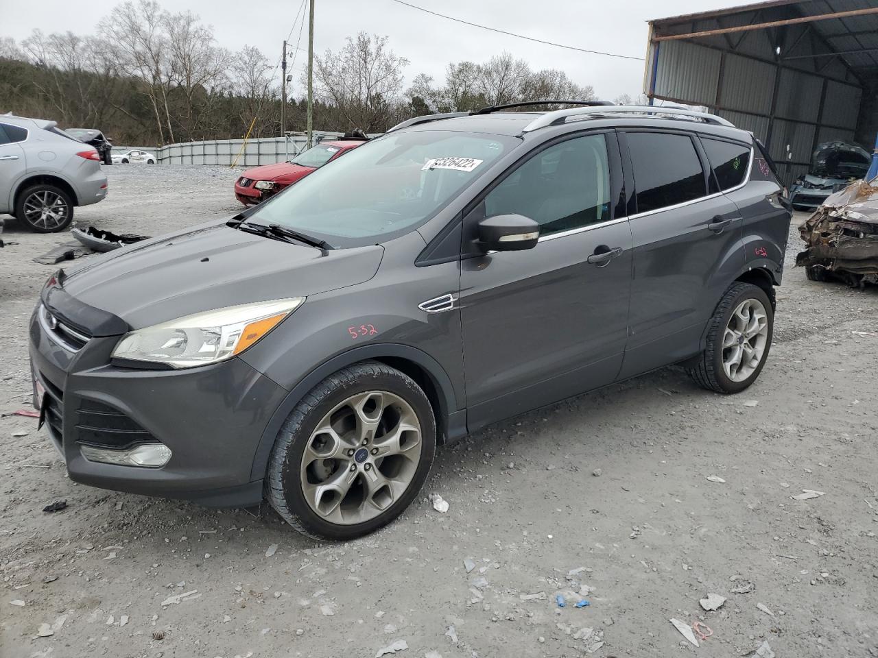 Ford Escape tit (2016)