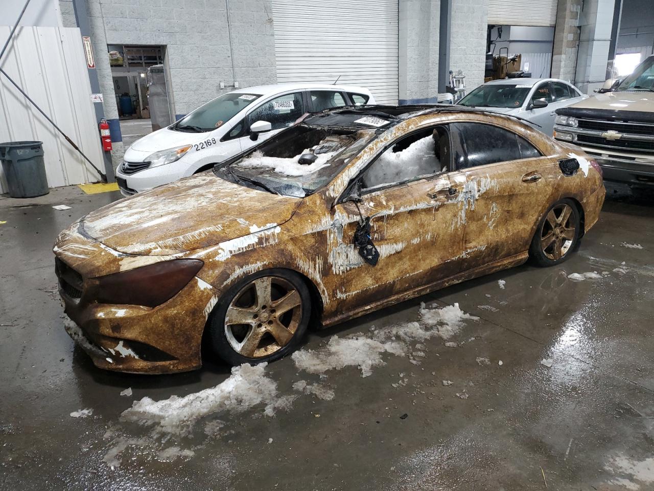 Mercedes-benz Cla 250 (2016)