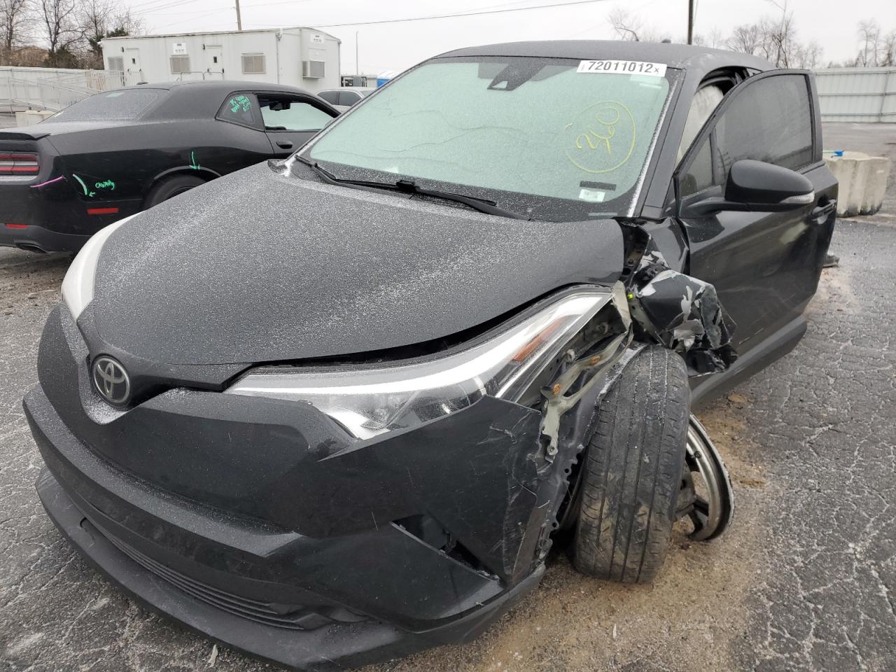 Toyota C-hr xle (2019)