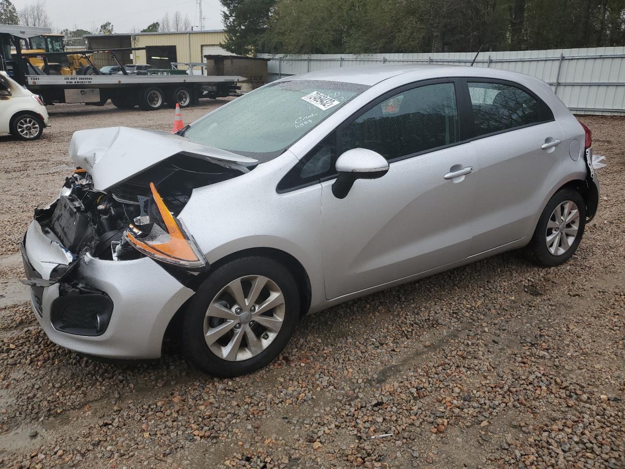 Kia Rio ex (2015)