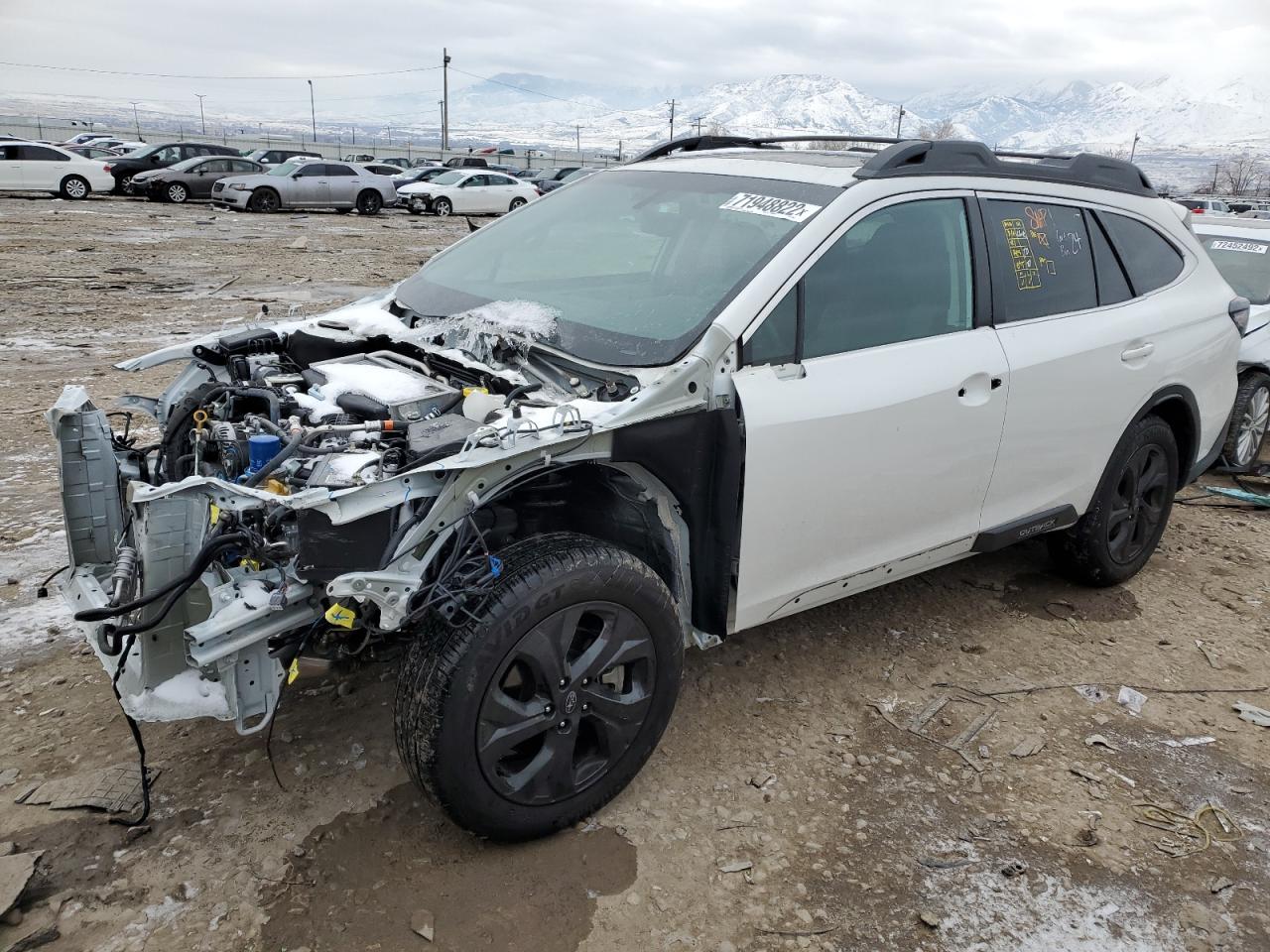 Subaru Outback on (2022)