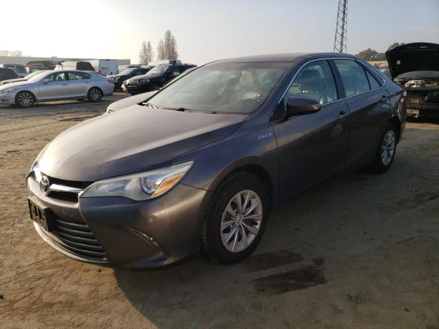 Toyota Camry hybr (2015)