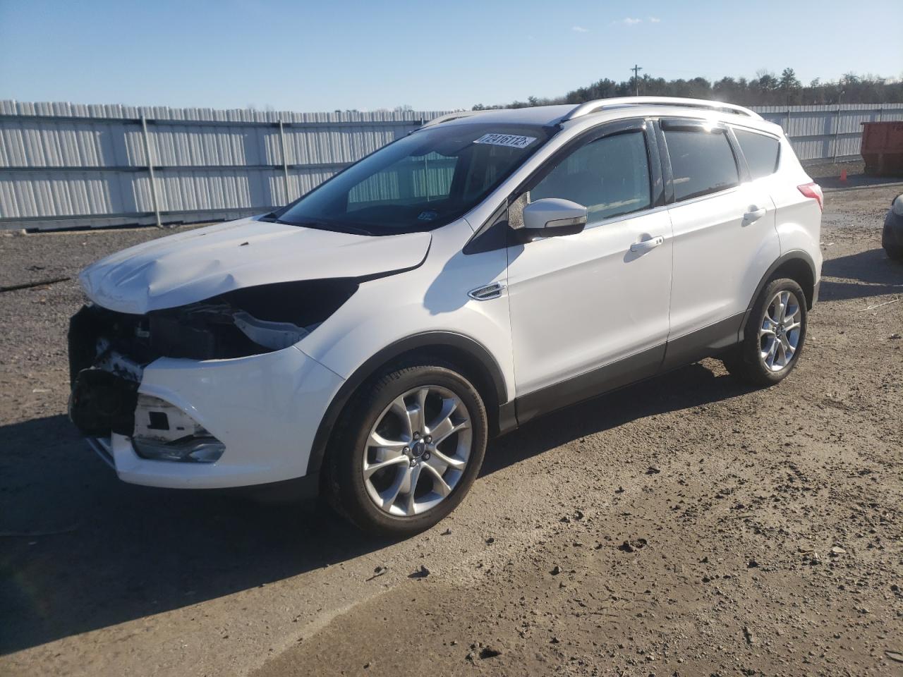 Ford Escape tit (2014)