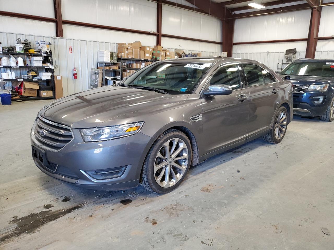 Ford Taurus lim (2014)