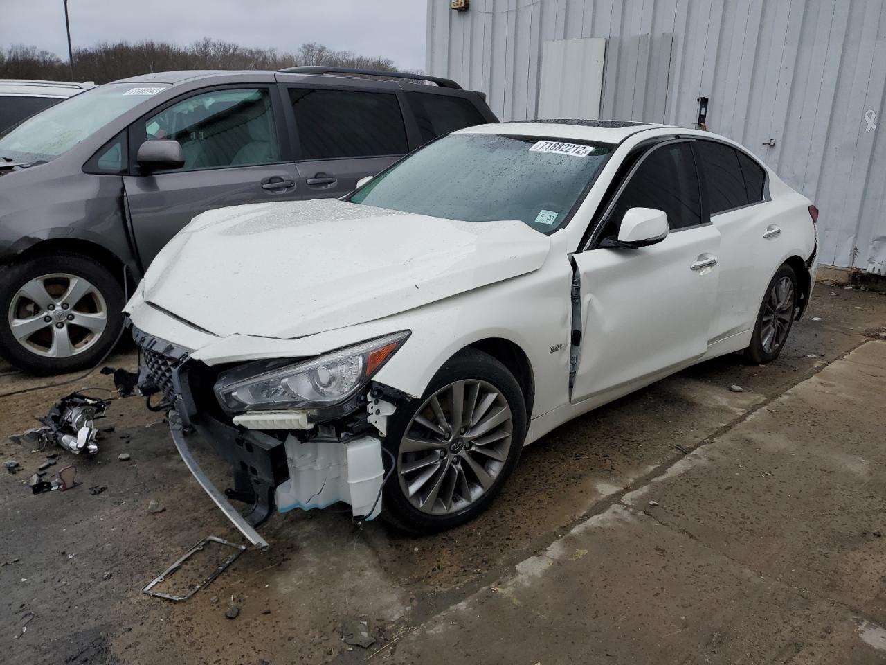 Infiniti Q50 luxe (2018)