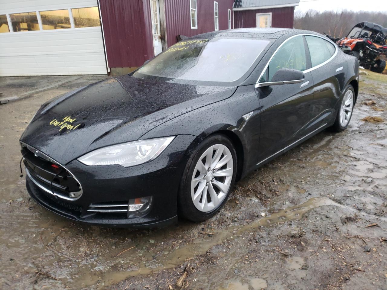 Tesla Model s (2013)