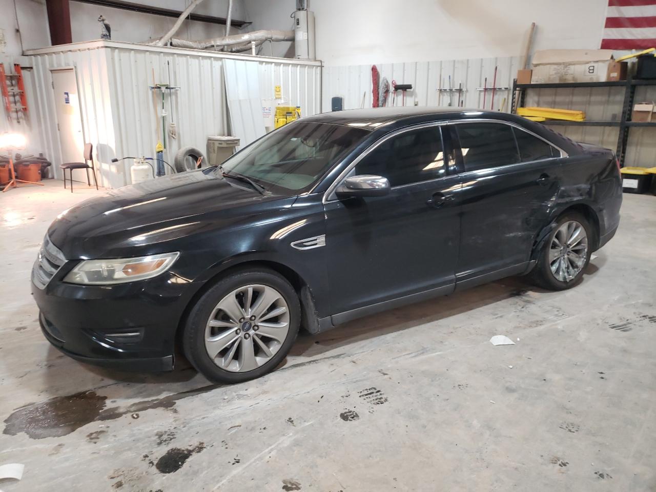 Ford Taurus lim (2011)