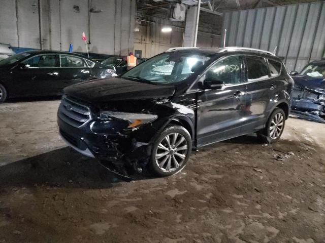 Ford Escape tit (2017)