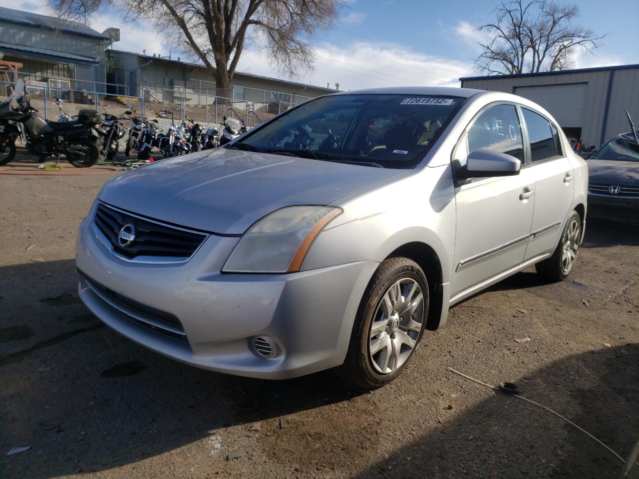 Nissan Sentra (2011)