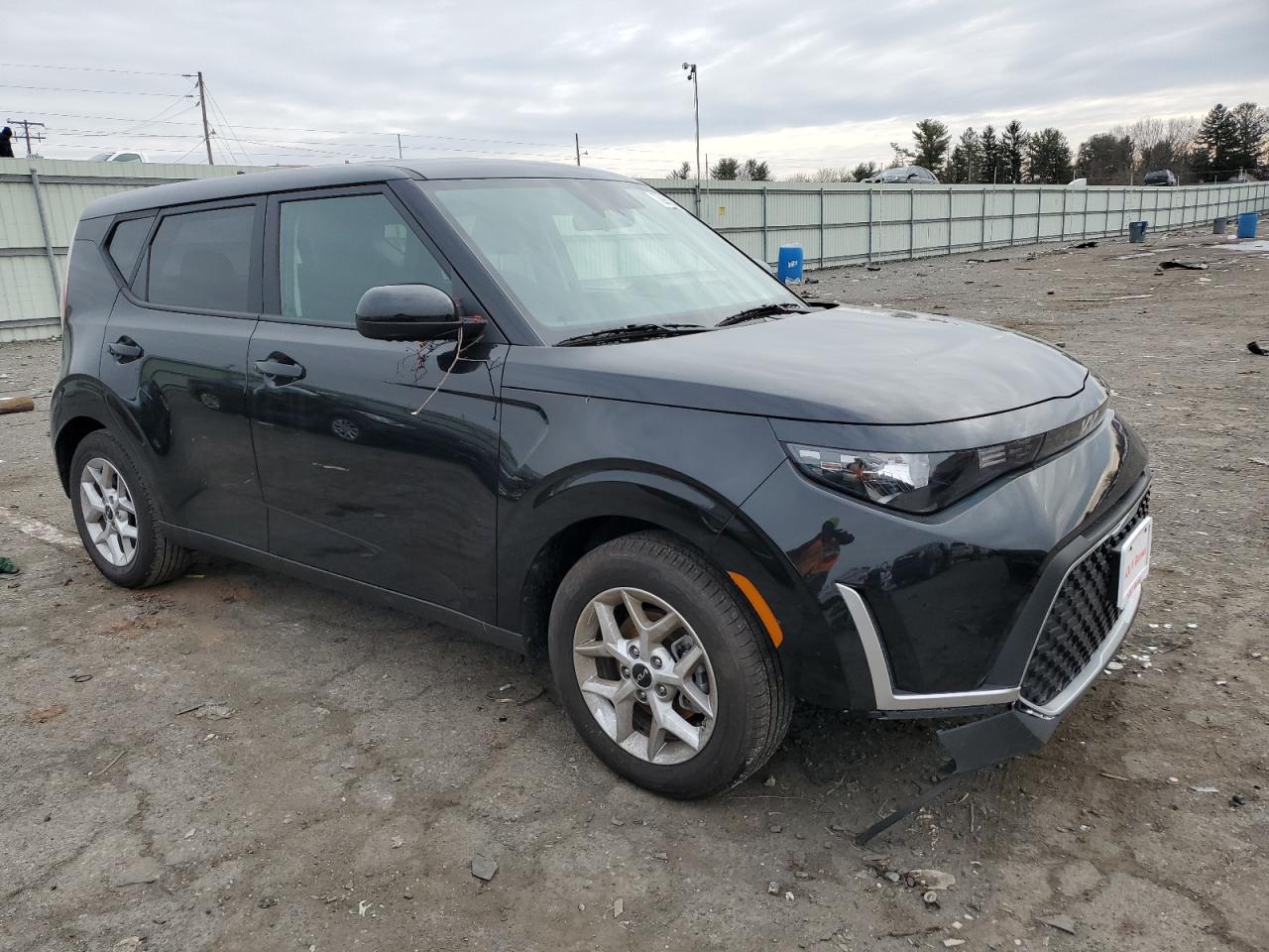 Kia Soul lx (2023)