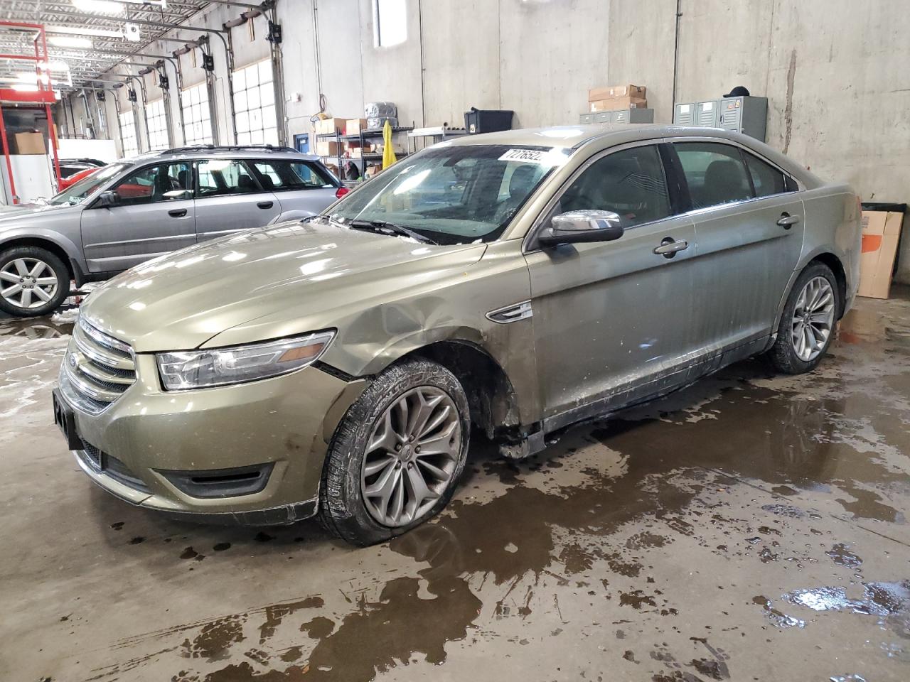 Ford Taurus lim (2013)