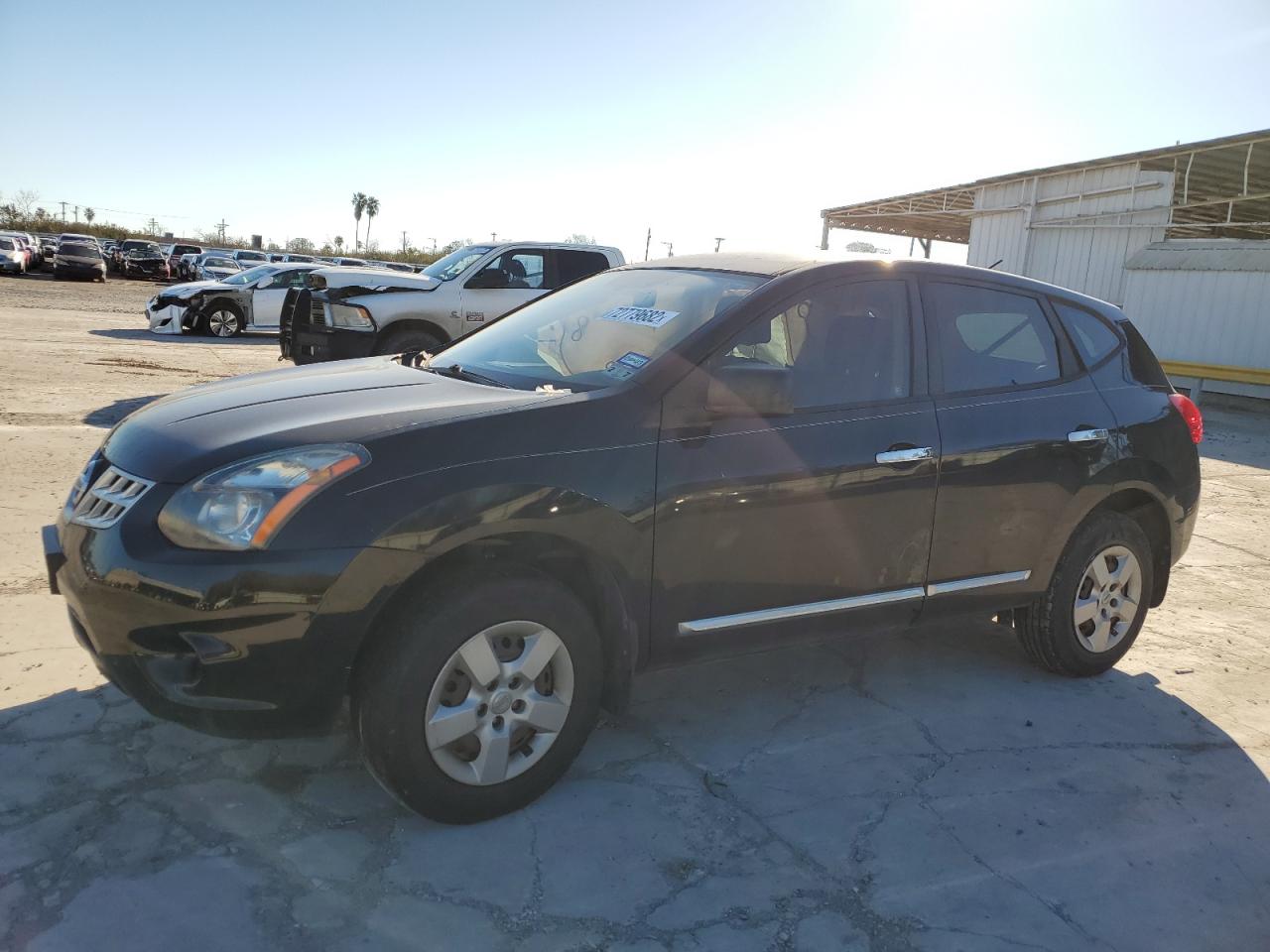Nissan Rogue sele (2015)