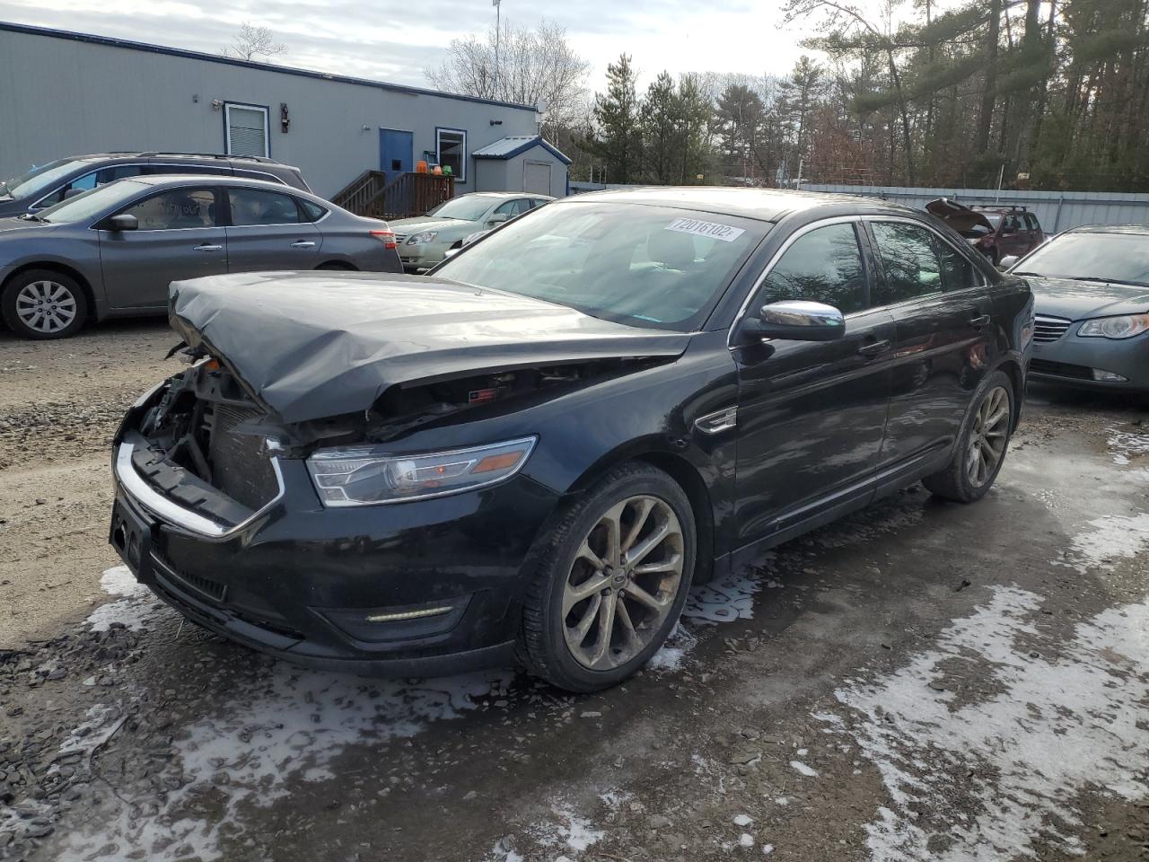 Ford Taurus lim (2014)