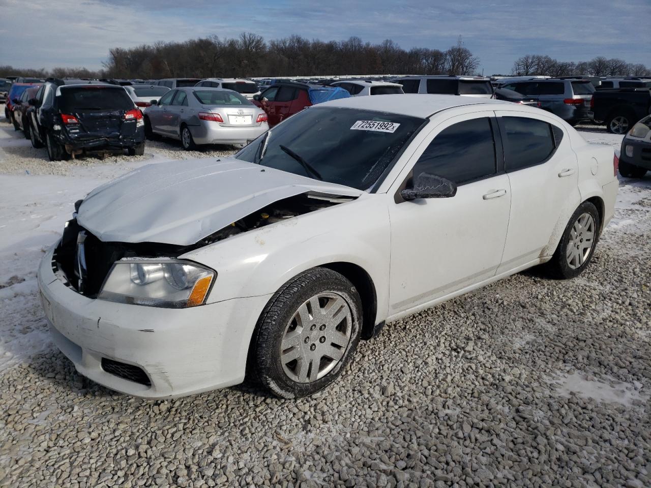 Dodge Avenger se (2013)