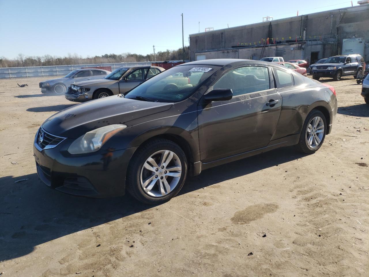 Nissan Altima s (2011)