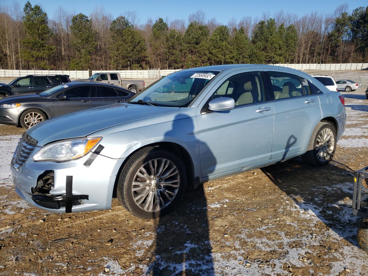 Chrysler 200 lx (2012)