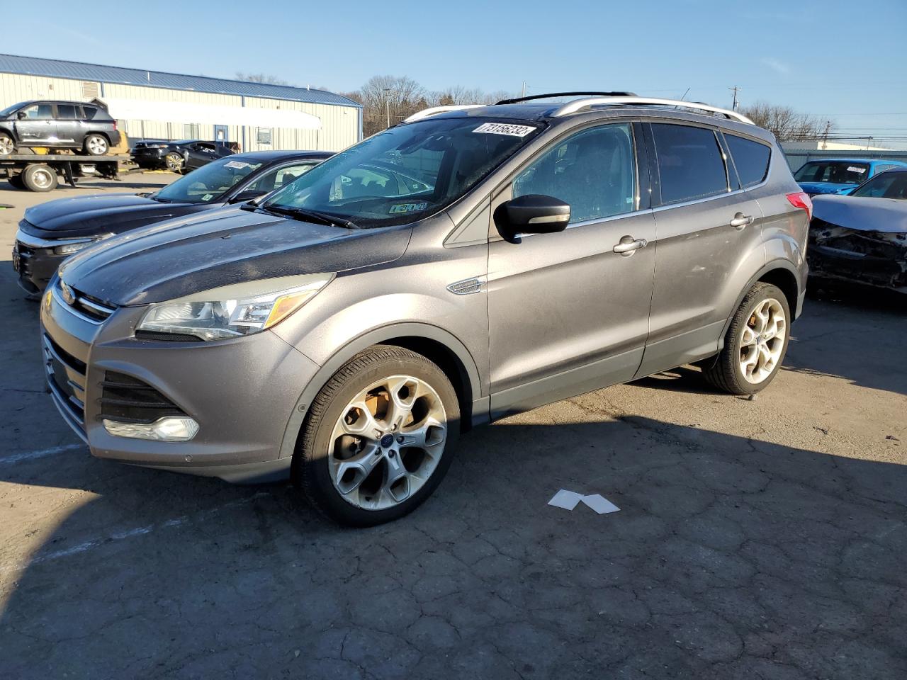 Ford Escape tit (2013)