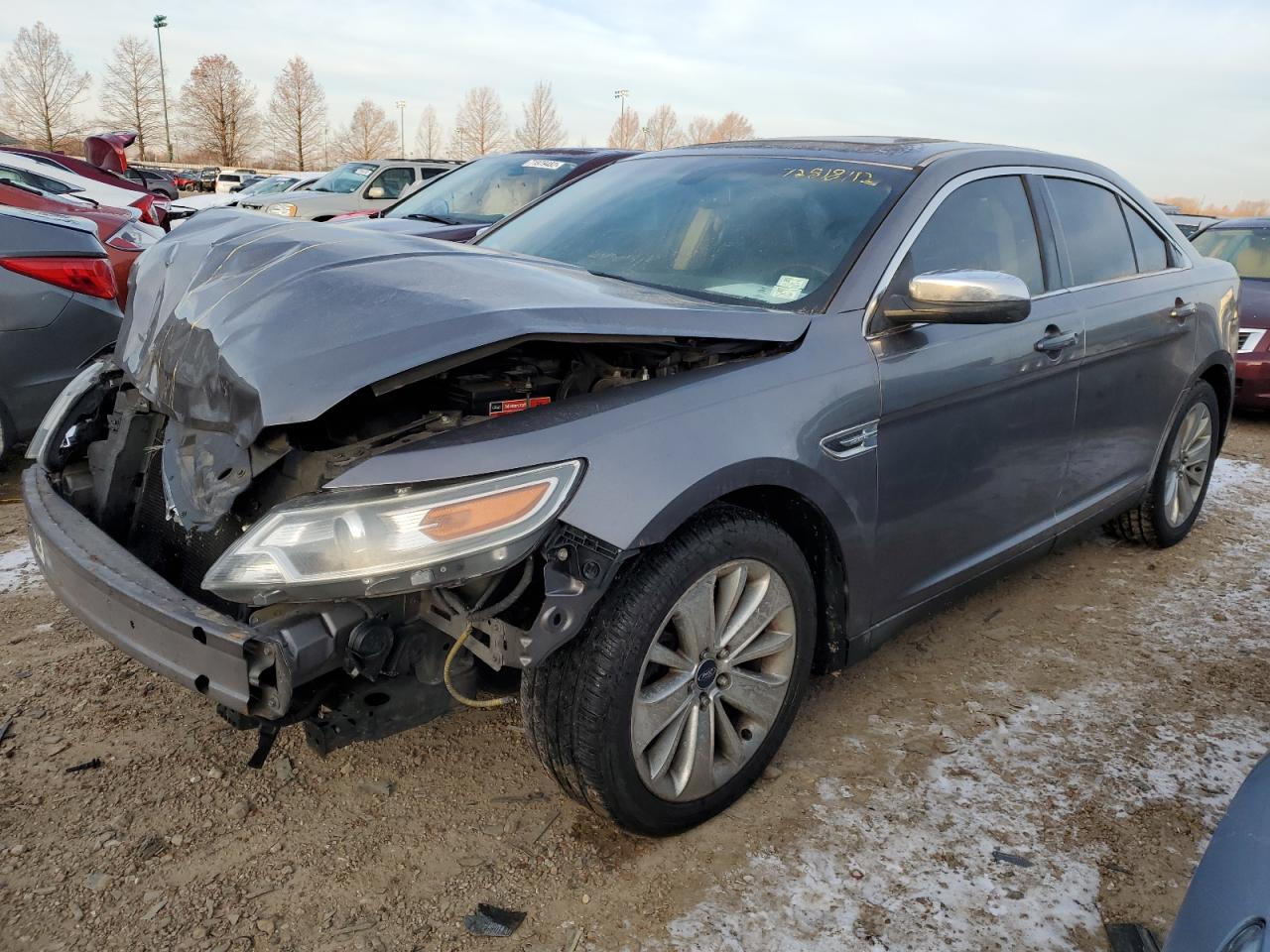 Ford Taurus lim (2012)