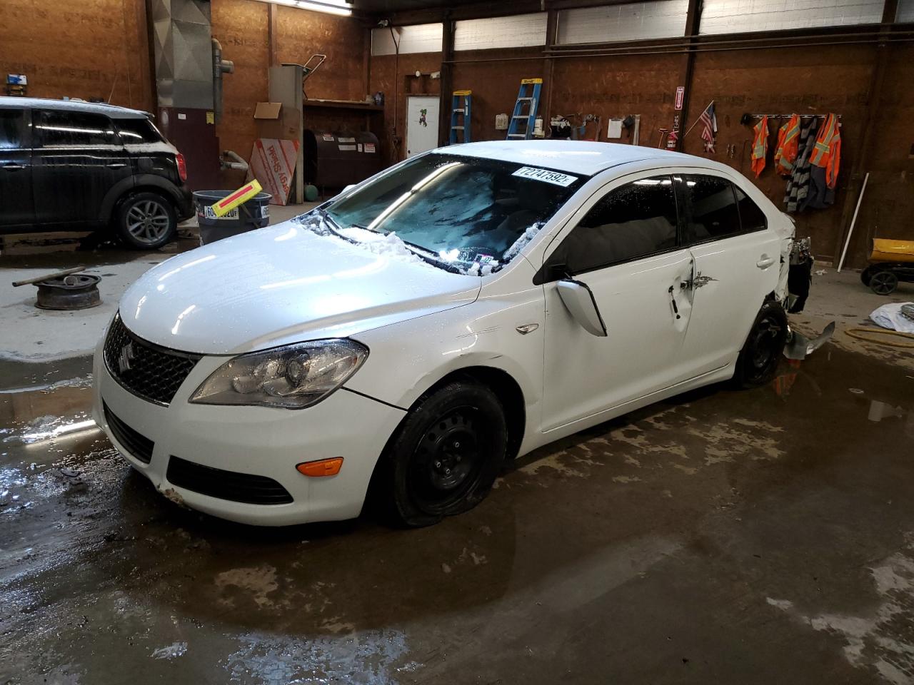 Suzuki Kizashi s (2010)