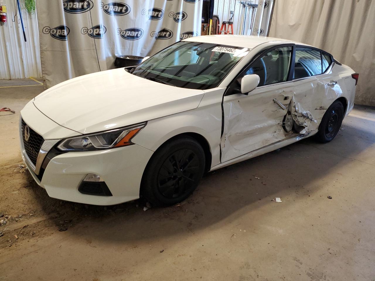Nissan Altima s (2020)